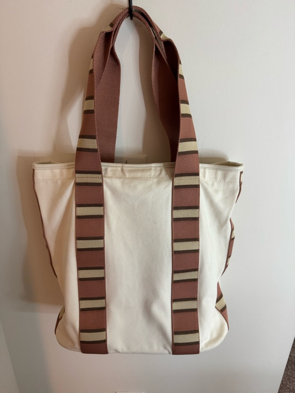 Urban Originals Cream Handbag with Gold Logo Detail